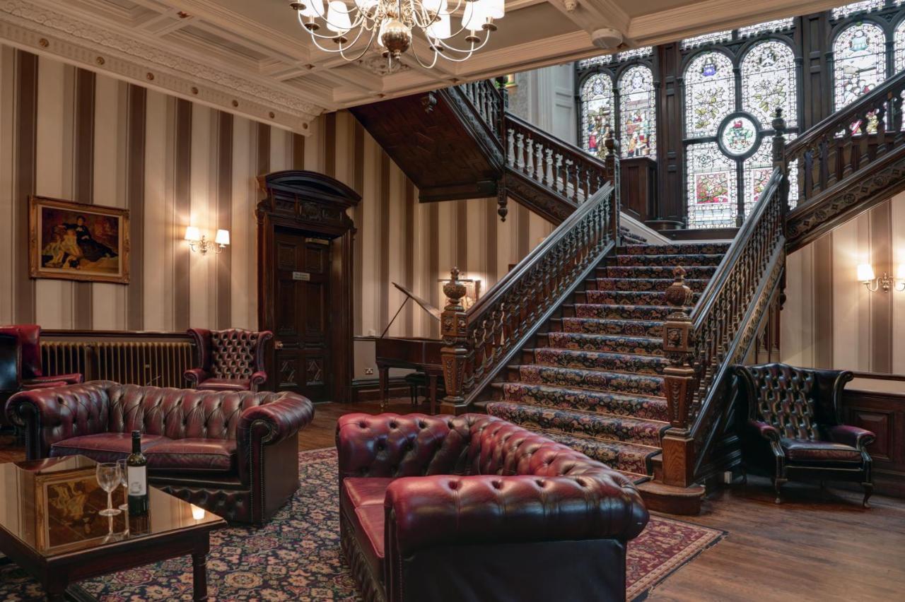Burnley North Oaks Hotel And Leisure Club Extérieur photo