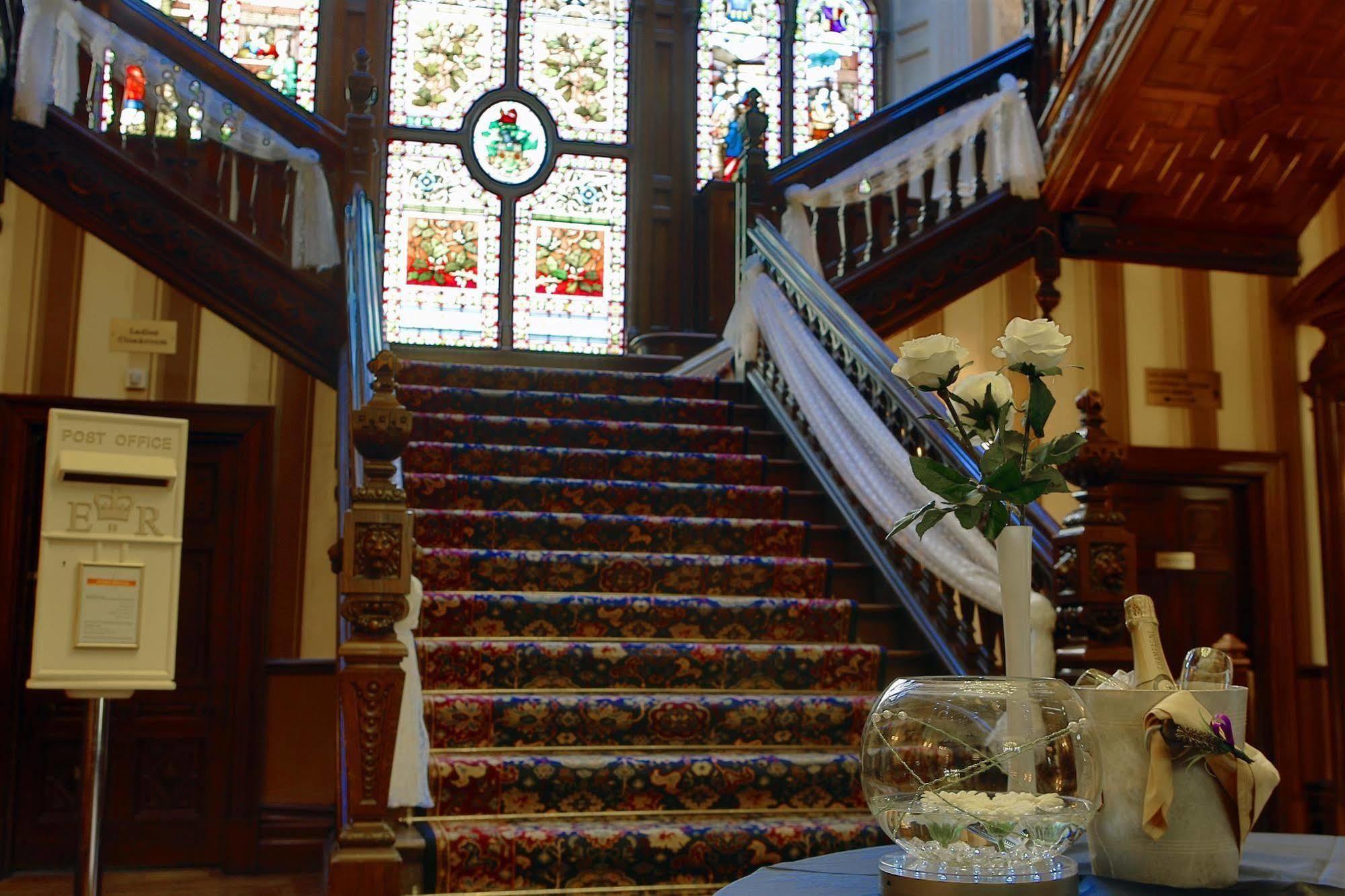 Burnley North Oaks Hotel And Leisure Club Extérieur photo